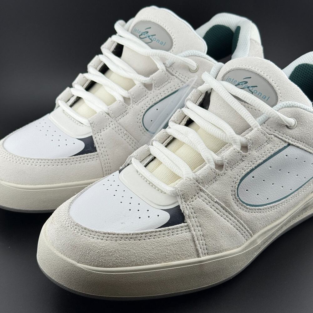 éS Accel Fit Skate Shoes Mens 11 Light Grey Green Suede Leather BNIB
